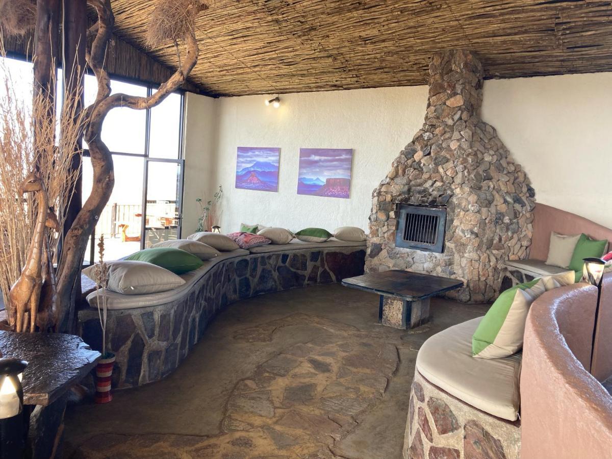 Ugab Terrace Lodge Vingerklip Εξωτερικό φωτογραφία
